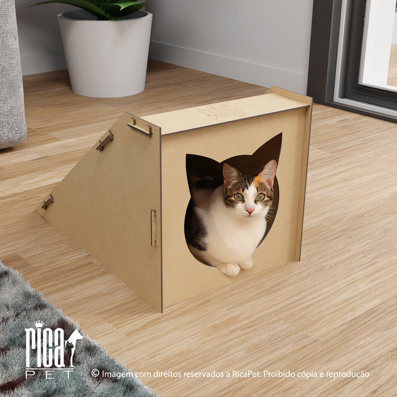 Casinha e Arranhador Gato